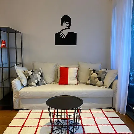 아파트 Cozy Red Bulldog Place In Apart-complex/pool *